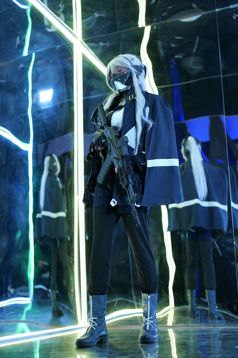 ZynEcho's tweet photo. AK-12

📸: @VisuallyG

 #GirlsFrontline #少女前线 #ドールズフロントライン  #cosplay https://t.co/hoSTevrs8p