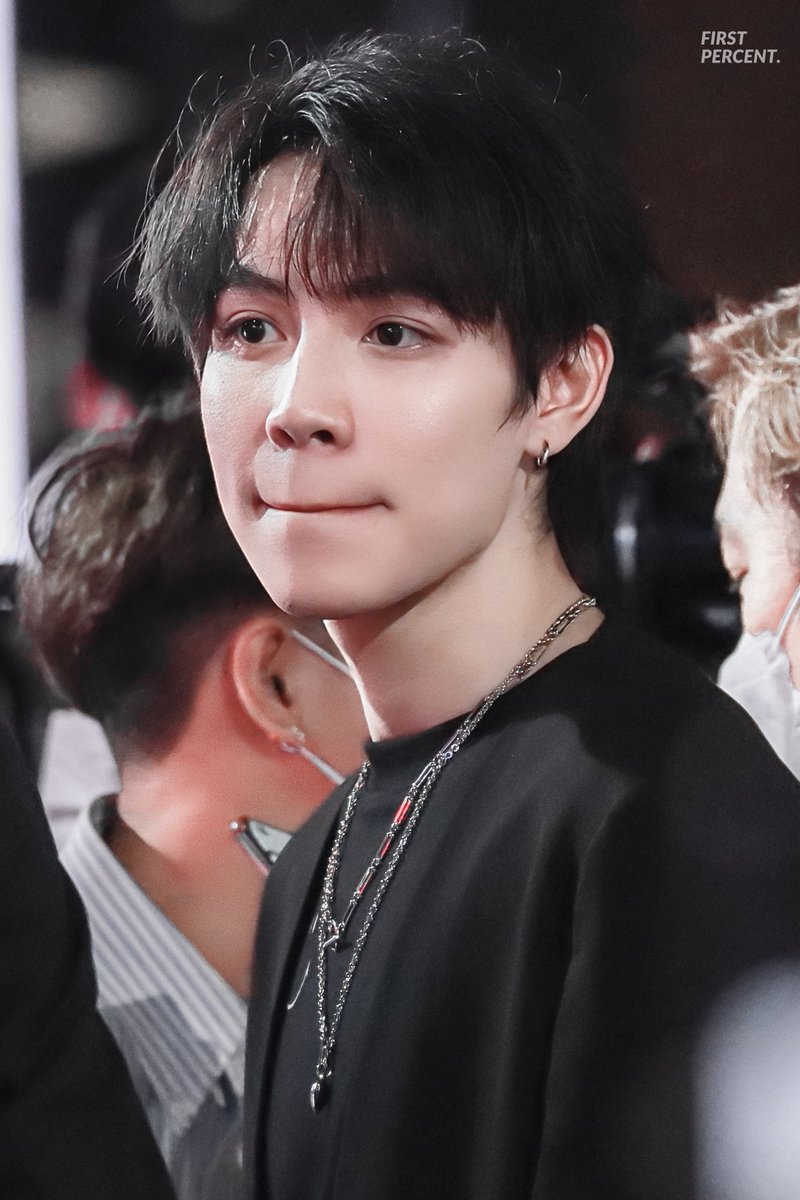 FIRSTPERCENT's tweet photo. hbd to you @Firstkpp ♡

ขอบคุณนะที่เกิดมา ขอให้เป็นอีกปีที่ดีสำหรับเธอเธอเป็นคนโคตรเก่งสร้างรอยยิ้มและฮีลใจให้กันอยู่เสมอขอให้เธอถูกค้นพบเยอะๆเลยนะ 🫶🏻✨

#HBD26thFIRST 
#26thHappyFirstDay 
#Firstkanaphan https://t.co/fDRvEuV8um