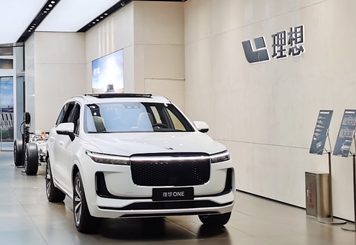 Li Auto announced on September 3rd that during the 35th week of 2024 (August 26th to September 1st), the weekly sales of Li Auto reached 11,300 units. <a href="/LiAuto_FZ/">Li Auto_理想</a>