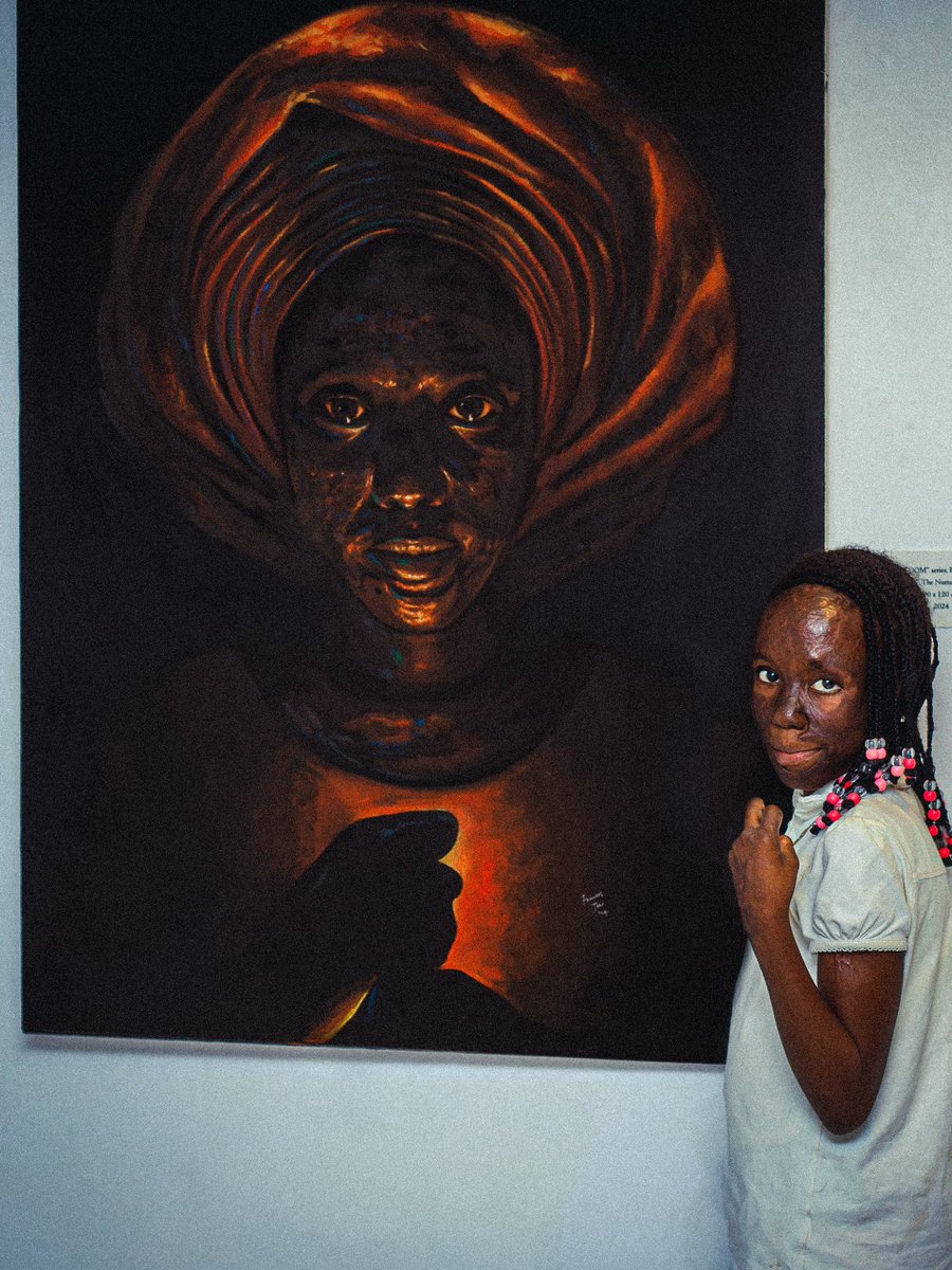 Francisjide_'s tweet photo. I met Emmanuella in 2020 during my internship at Igbobi, recovering from a fire incident. I told her she can be anything she wants to be, and is just as deserving as any one of us. 

4 years on I was able to host an exhibition to almost a thousand people with her as a muse. https://t.co/nqUKwCupQc