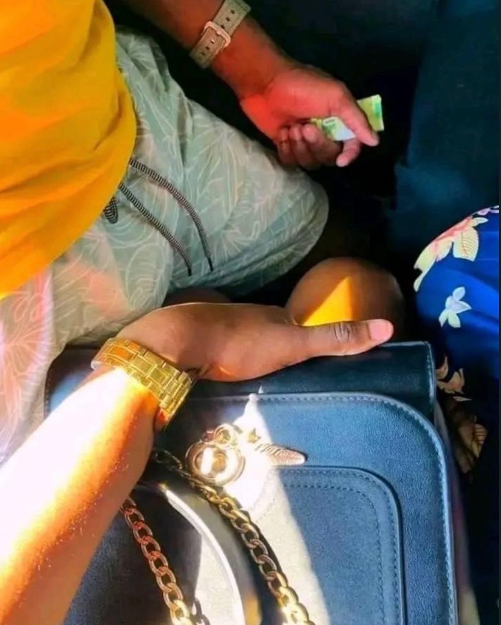 maxuvani's tweet photo. We need better public transport. This man is being sexually assaulted unintentionally.

#LessYadaYada #Tropika samthing Soweto General Mkhwanazi #sandals #China KZN SAPS #Sneakers #Casemiro #Manqoba South Beach #Nigeria #Khumo #Haka #Longwe #Bale #Cuppy #Sandton #Nehawu #Tyla #Mboro #Happiest