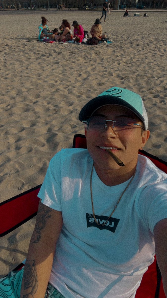 ChristSc1000's tweet photo. Chilling 🐊💴😈 https://t.co/lEX8V8sAxv