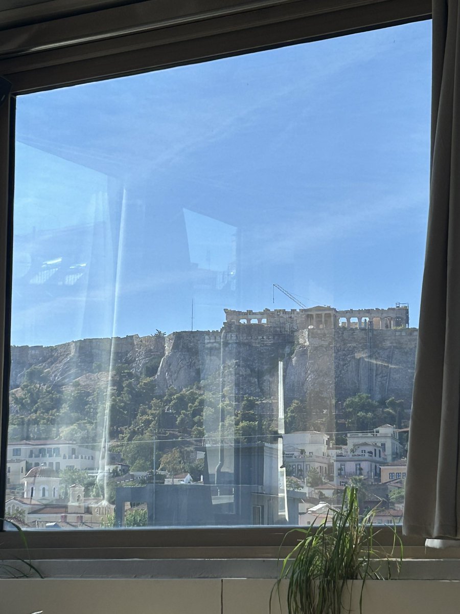 Decent view from the breakfast table. 

I’ll get this Greek yoghurt down me neck &amp; start venturing up there. 

#Athens 🇬🇷