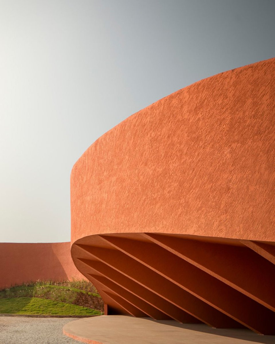 Arcfunmi (@arcfunmi) on Twitter photo The Hampi Art Lab in Vijayanagar, Karnataka #India by Sameep Padora and Associates <a href="/sameeppadora/">Sameep Padora</a>
#photography by Aagam Mehta and Kunal Sharma
#architecture #interiordesign #amazing #construction The Hampi Art Lab in Vijayanagar, Karnataka #India by Sameep Padora and Associates <a href="/sameeppadora/">Sameep Padora</a>
#photography by Aagam Mehta and Kunal Sharma
#architecture #interiordesign #amazing #construction