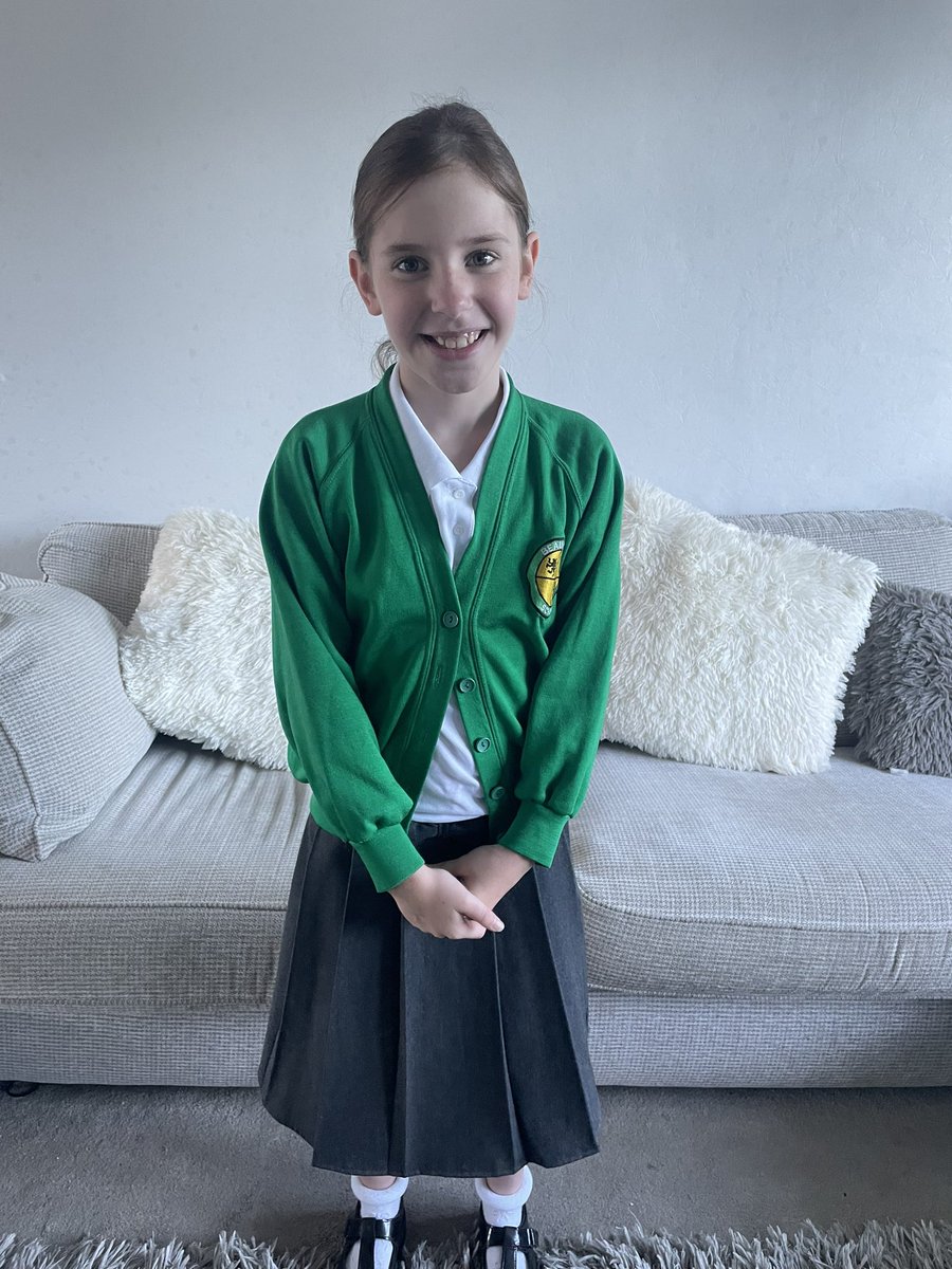becki_bowden's tweet photo. Watch out Y5, she’s coming to get you 😊@BeaumontYear5 @Beaumontprimary https://t.co/rBWiZhtHU6