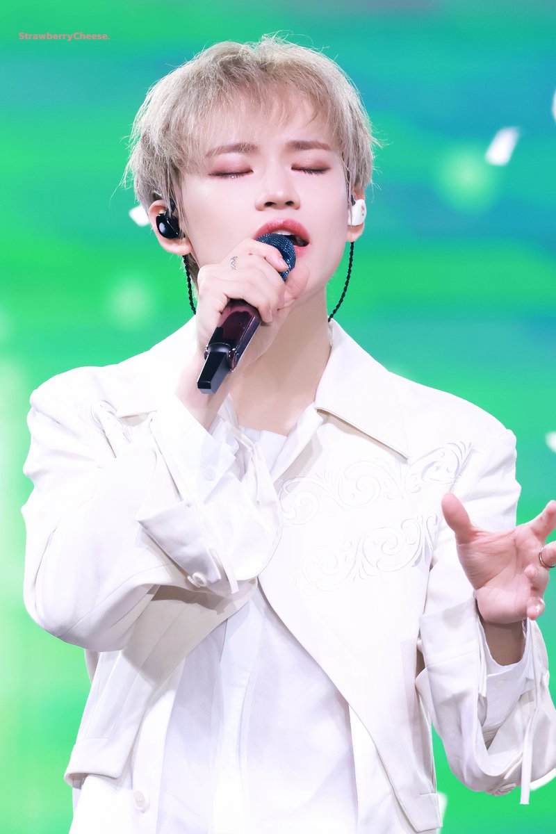 Strawberry_CL_'s tweet photo. 240902 TDS3   #천러 #辰乐  #CHENLE https://t.co/xwGCyLfGnX