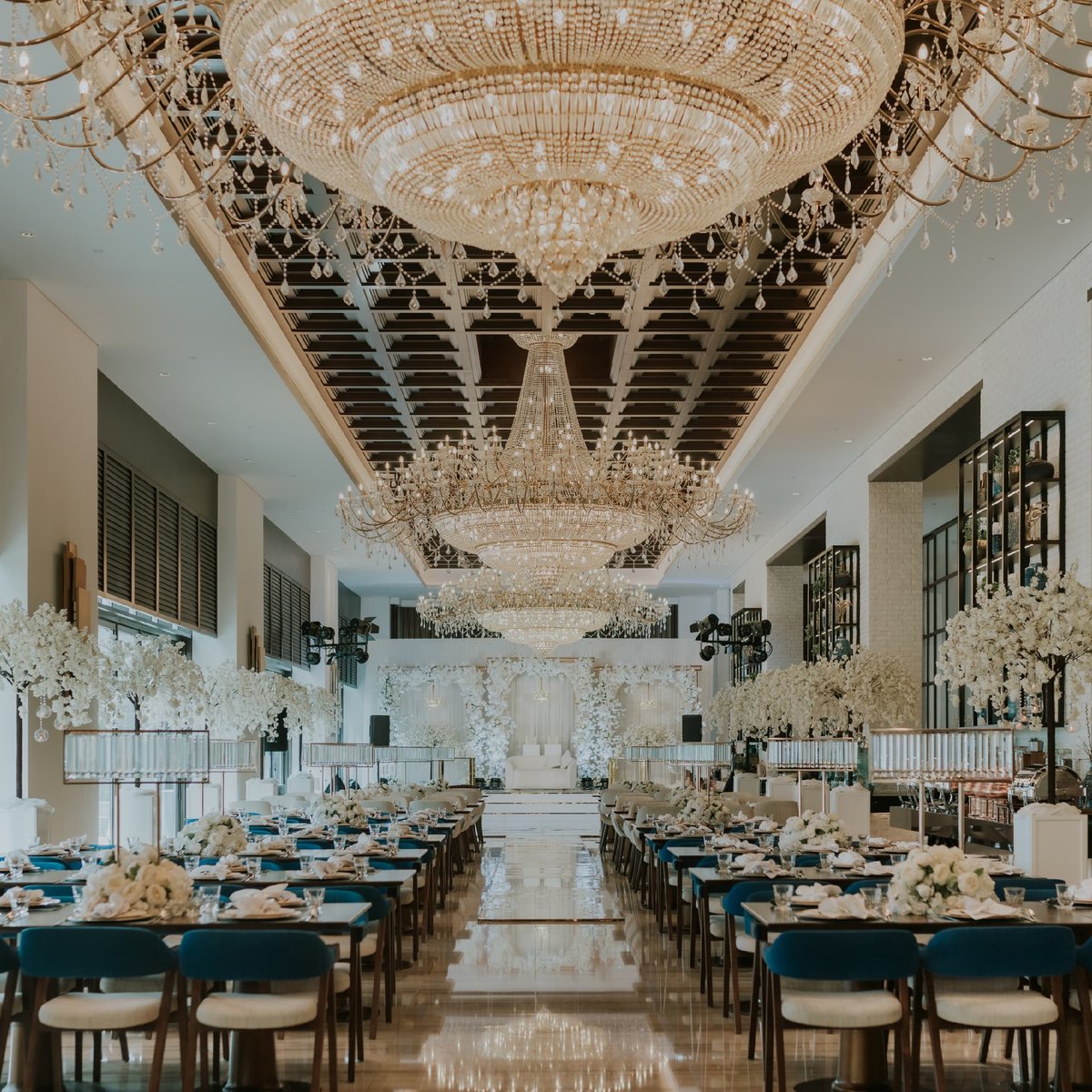 AlJaddafRotana's tweet photo. Celebrate your special day at Timo – where simplicity meets elegance.✨💍

Our inviting venue is perfect for intimate weddings, starting at AED 200 per person.

For inquiries and bookings, contact us at +971 4 596 2222. https://t.co/LjCe8m3CO9