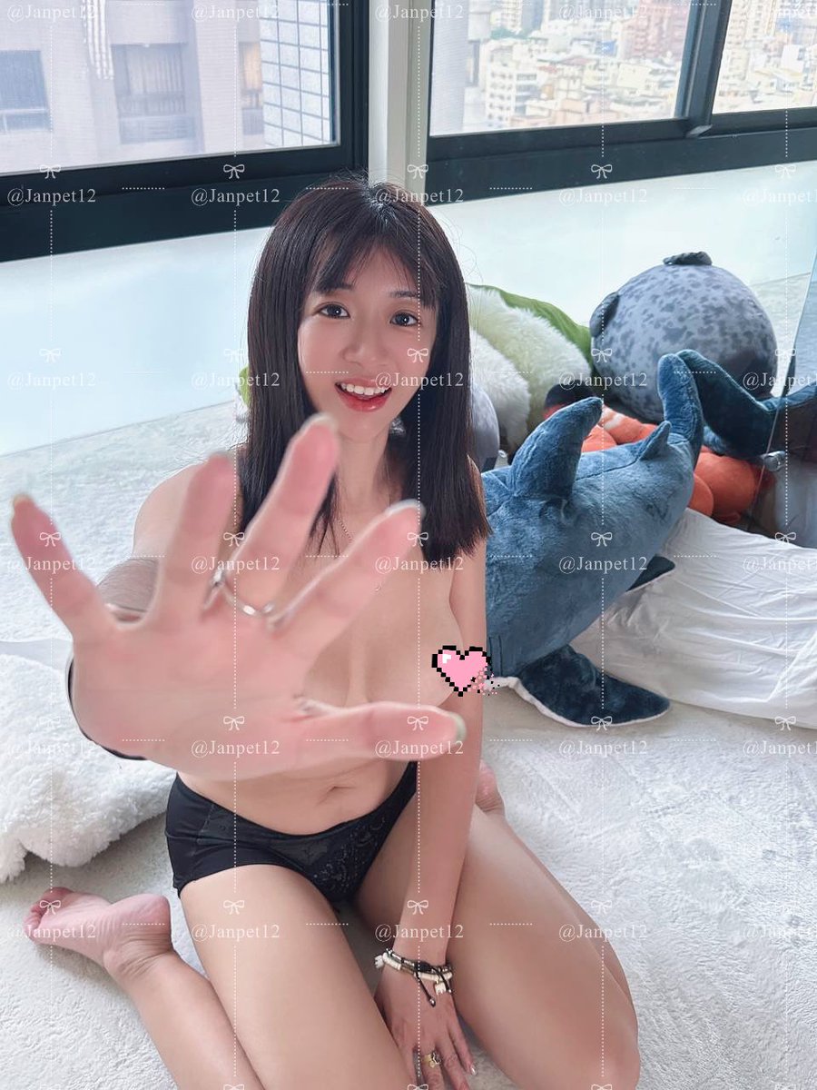 說你愛我🩵

一人一句「我愛兔兔」奶頭就會跑出來

#滿一百句後兔兔私訊發放🐰