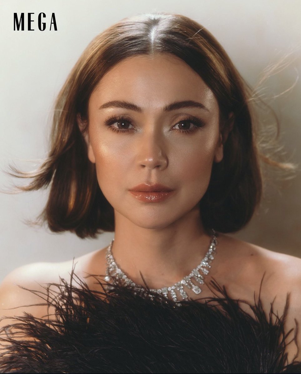 b617management's tweet photo. Thank you, MEGA MAGAZINE!✨

@JodiStaMaria @_jodistamariaph @DreamscapePH 

#JodiStaMaria #LavenderFields 💜 https://t.co/X3FAYCJWIZ