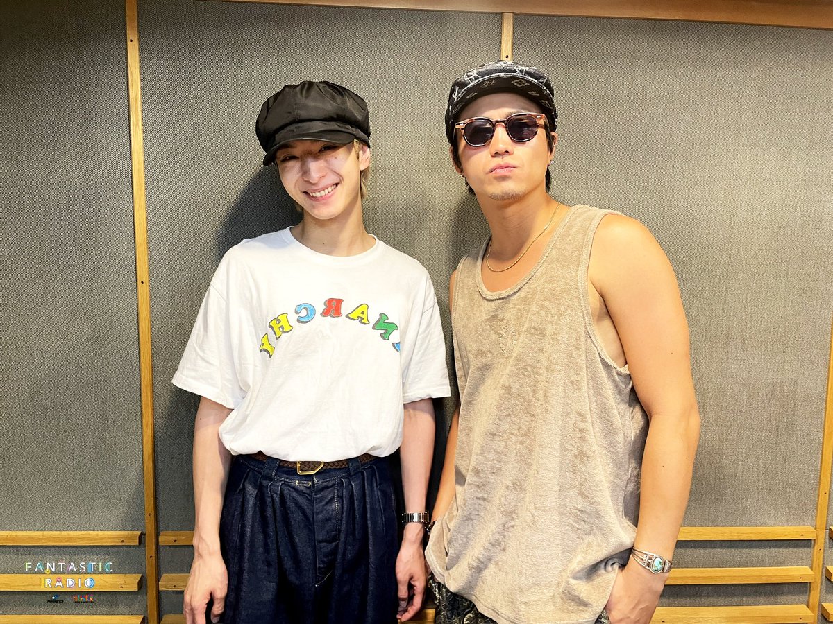 fanta_radio_851's tweet photo. 【24/09/03 FANTASTIC RADIO#303】
瀬口黎弥＆木村慧人でお届けする今夜は、｢ふつメル📨｣＆｢ファンタ番付🏅｣ を開催！慧人くんのメイク講座とスキンケア事情🫧  黎弥くんと読書 その後📔 そして妄想の世界へ羽ばたく2人…💭 20時30分からのOAをお楽しみに🙌
#FANTASTICS #ファンラジ #FM大阪 https://t.co/XUwHvzemVx