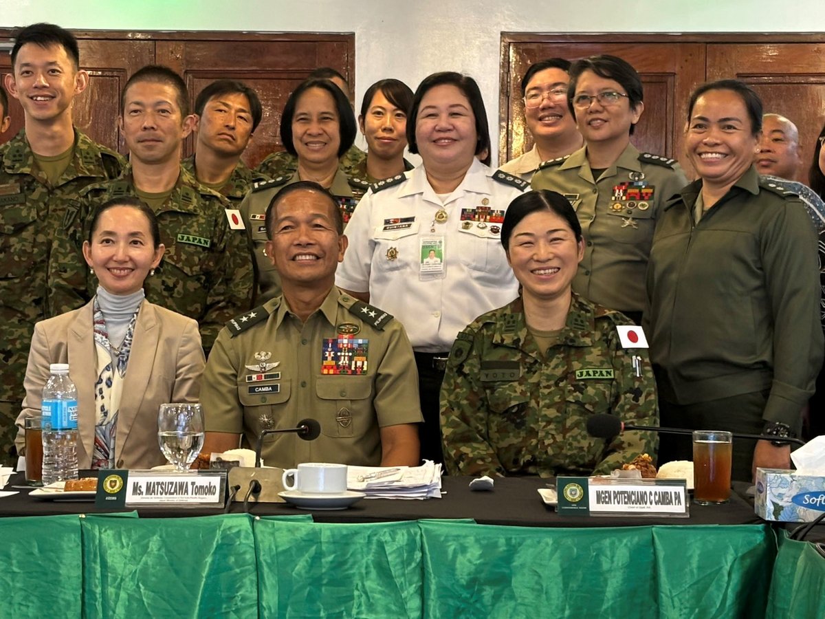 JGSDF_pr's tweet photo. 🇵🇭🇯🇵#陸上自衛隊は、9月2日、フィリピン共和国において、フィリピン陸軍に対する能力構築支援事業(HA/DR)の一環としてWPSフォーラムに参加し、災害派遣におけるジェンダー視点の導入についてフィリピン陸軍と意見交換しました。
#WomenPeaceandSecurity #WPSForum #HADR @ModJapan_jp https://t.co/3o3WSO74WC