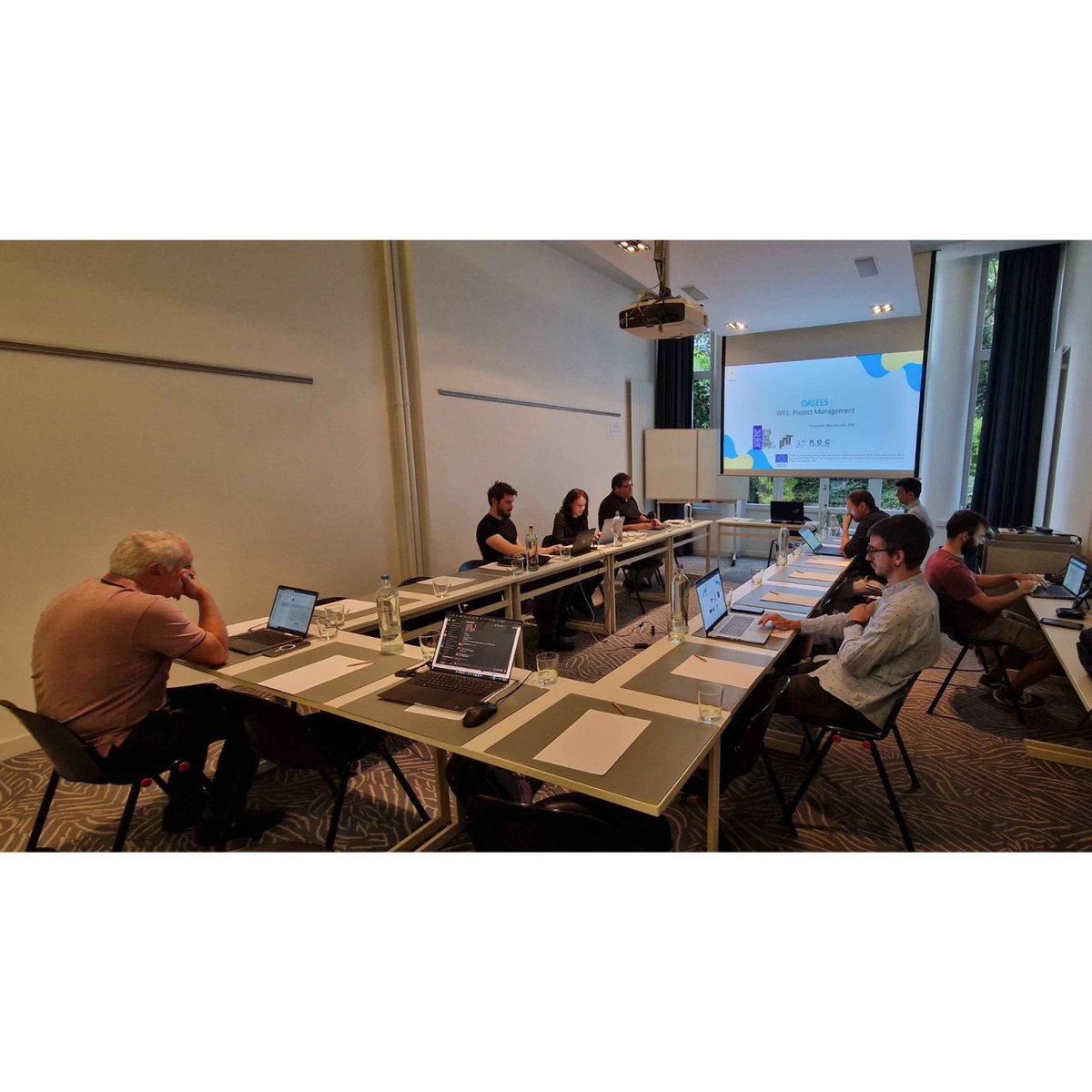 📣Rehearshal time! 
💡Today we are in Brussels as we prepare for tomorrow's 1st Periodic Review of OASEES!

🔸🔹If you want to learn about our progress as well, visit our website and read our latest issue of the newsletter!

🌐Visit the OASEES Website: oasees-project.eu