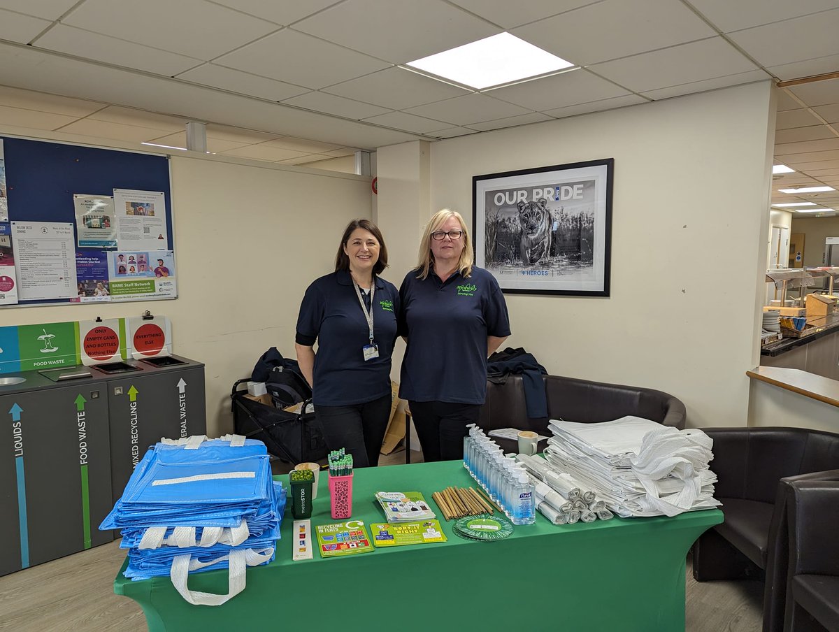 Medway_NHS_FT's tweet photo. As part of our Green Plan and partnership working, we will be welcoming @MedwayRecycles next week as they support our colleagues with information about recycling and reducing waste.
#ZeroWasteWeek #recyclying #greenplan #environment #Medway #bestofcare #bestofpeople https://t.co/X66iTOFg36