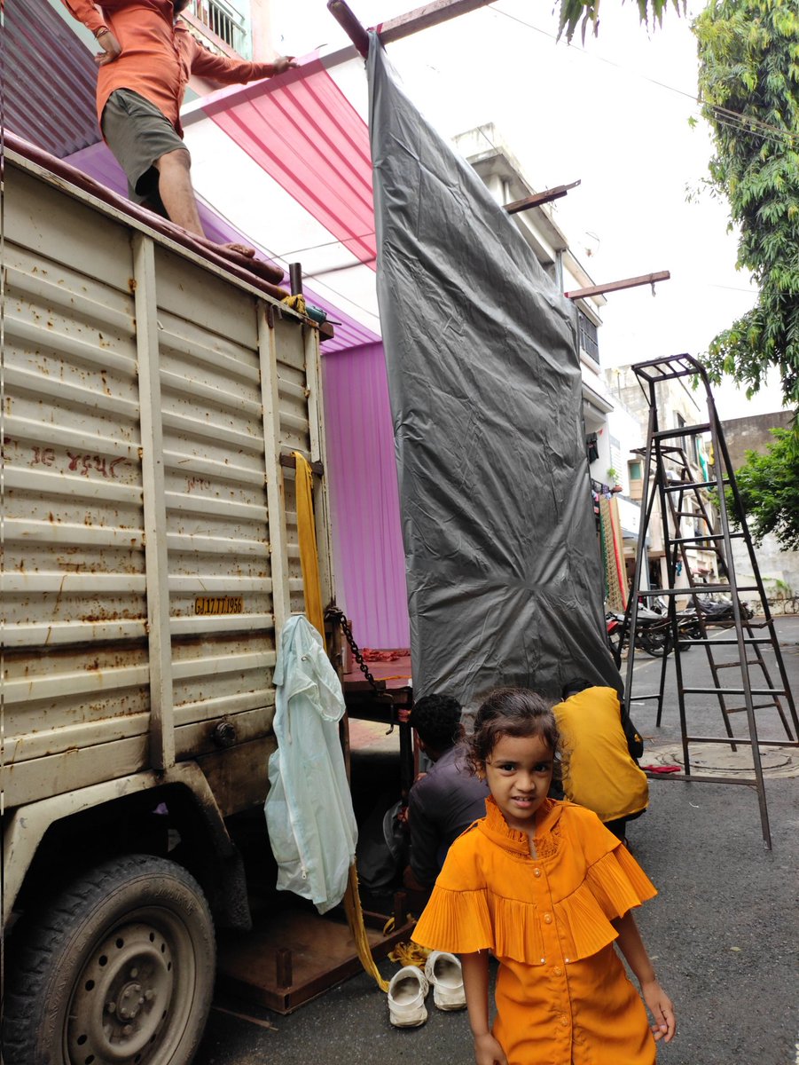 abhisheksvaliya's tweet image. Starting the mandap and decoration prep for Ganesh Chaturthi! 🎉🛕 Excited to welcome Bappa into our home with love and devotion. 🕉️✨ #GaneshChaturthi #FestiveVibes #PreparationMode #Festival #GaneshChaturthi2024