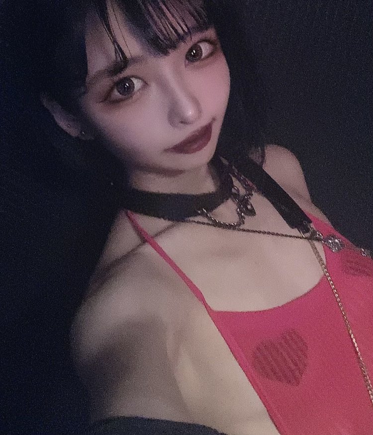 今日は21時~出勤してます！🫶🏻  ̖́-

最近、加工アプリのせいで顔がコケがちな腐乱でございます(フラン)…💀🦴

今日もフェチな体型でお待ちしております👍🏻  ̖́-

@fetishbar8 https://t.co/dXi9rsseuY