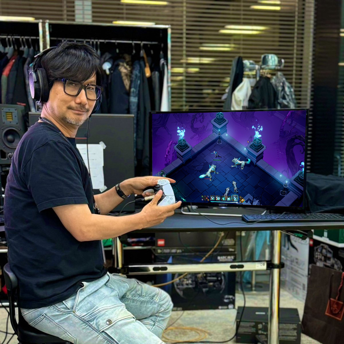 hideo kojima just sent me this*  

*he did not