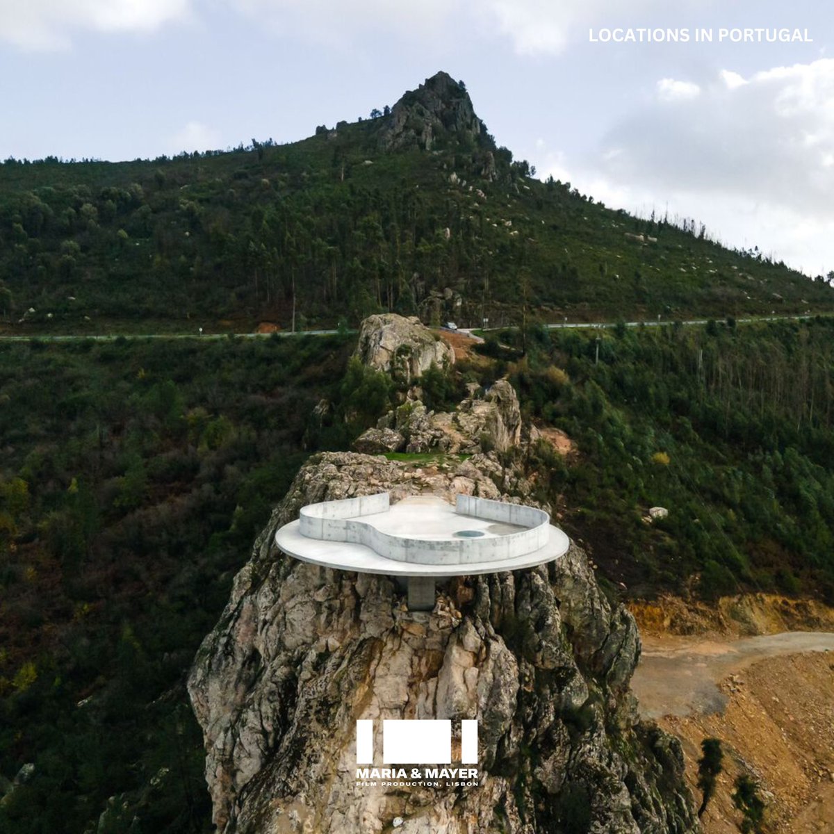 mariaemayer's tweet photo. A perfect blend of nature and design, this viewpoint by Siza Vieira will inspire you. https://t.co/WR4ivHcjm6