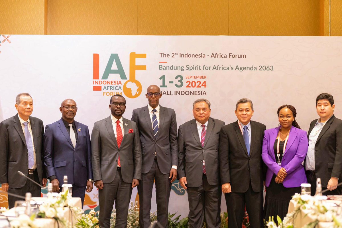 I signed an #MOU with Mr. Bernardino M. Vega, the Vice Chairman @KADIN_Indonesia. This marks a significant step forward in promoting trade and investment between Rwanda and Indonesia. Many thanks to our government for consistently supporting our business community. #IAF2024