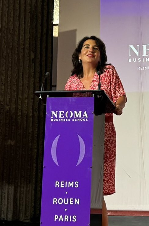 Delphine Manceau (@delphmanceau) on Twitter photo C’est la rentrée des étudiants <a href="/NEOMAbs/">NEOMA Business School</a> à #Reims aujourd’hui ! Un moment formidable, plein d’énergie et d’enthousiasme ! Avec une leçon inaugurale passionnante de Francois Gemmene, spécialiste du climat, membre du GIEC et qui insiste sur la nécessité de lutter contre le C’est la rentrée des étudiants <a href="/NEOMAbs/">NEOMA Business School</a> à #Reims aujourd’hui ! Un moment formidable, plein d’énergie et d’enthousiasme ! Avec une leçon inaugurale passionnante de Francois Gemmene, spécialiste du climat, membre du GIEC et qui insiste sur la nécessité de lutter contre le
