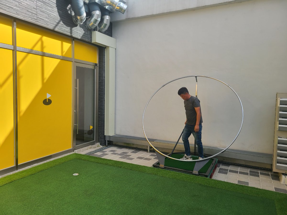 Proswing_Inc's tweet image. 투어프로들의 연습기 #스윙플레인2.2

제품문의:1899-6637
proswing.kr
#골프연습머신 전문제조 (주)프로스윙

#골프스윙 #골프스윙레슨용품 #타원형스윙연습기 #골프자세교정머신 #드라이버스윙궤도교정기 #아이언스윙궤도교정기