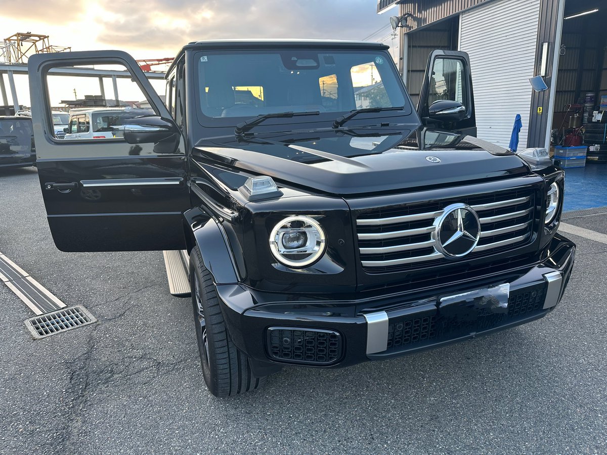 carcreatehiro's tweet photo. いつも、お世話になっておりますK様 ベンツG450d電動サイドステップ取付完了致しました!
初めてする作業だったので結構苦戦しましたが何とか取付する事が出来ました!
この度は当店をご入用いただきましてありがとうございます😊
#カークリエイトヒロ #加古川市
#ベンツg #450d https://t.co/BSD1p7qtnY
