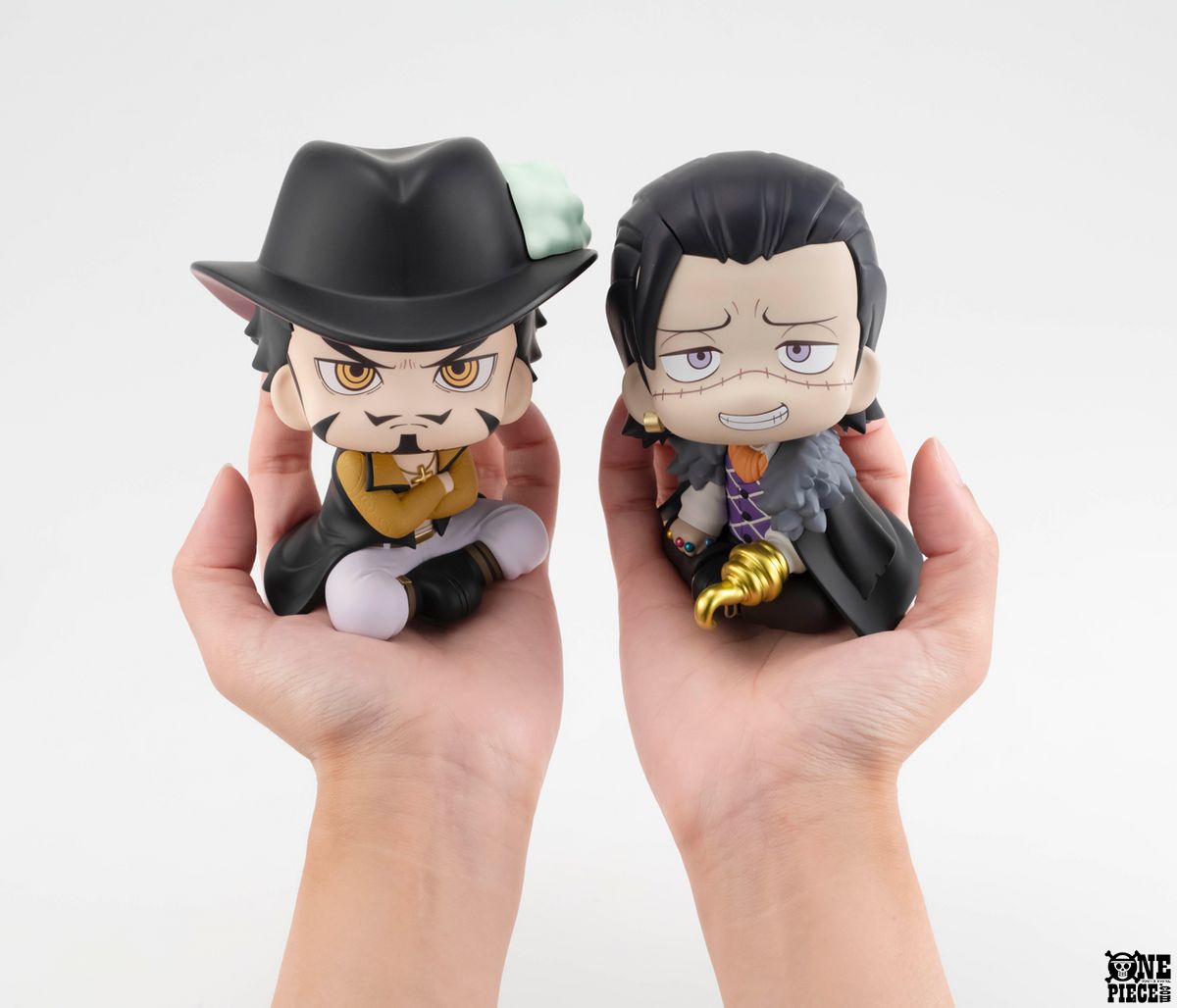 OPcom_info's tweet photo. メガハウス「るかっぷ」シリーズに
ミホークとクロコダイルが登場！

さらに「ニャンピースニャーン！
招き猫FORTUNE」が新登場！
#ONEPIECE

▼詳細はこちら
https://t.co/TYSLFhWfYy https://t.co/z8aS8tgEXW