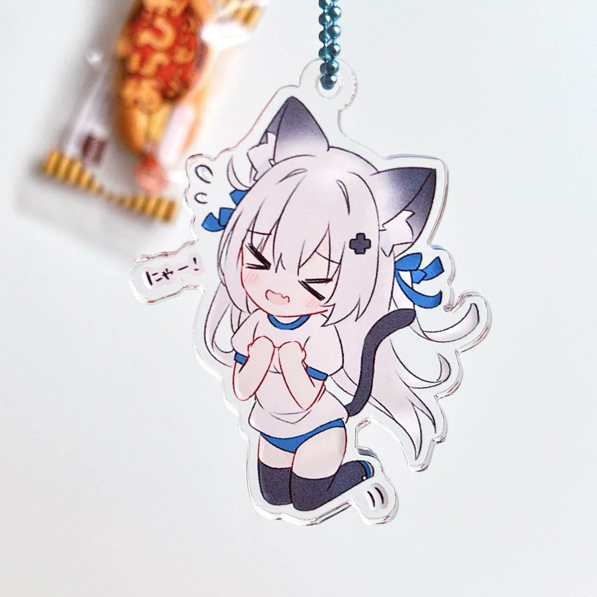 「ぴょんぴょんアクキー届きました!可愛すぎてこのために生まれてきたかもしれない…!」|しずり❄️skeb募集中・ω・のイラスト