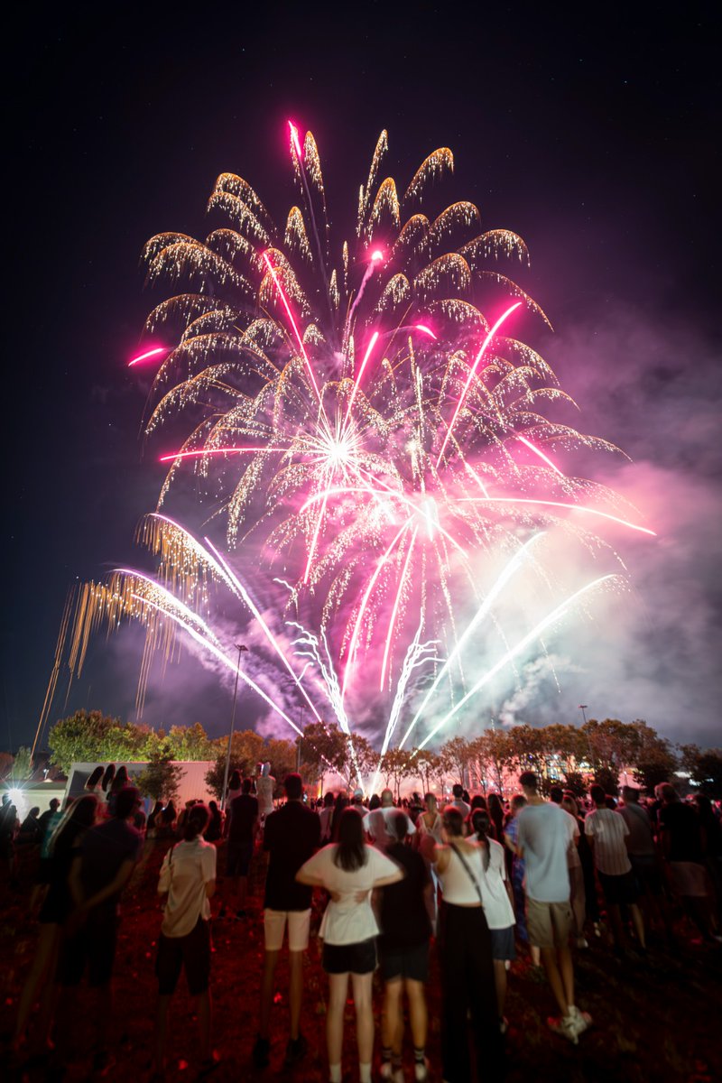 Festa Major tweet media