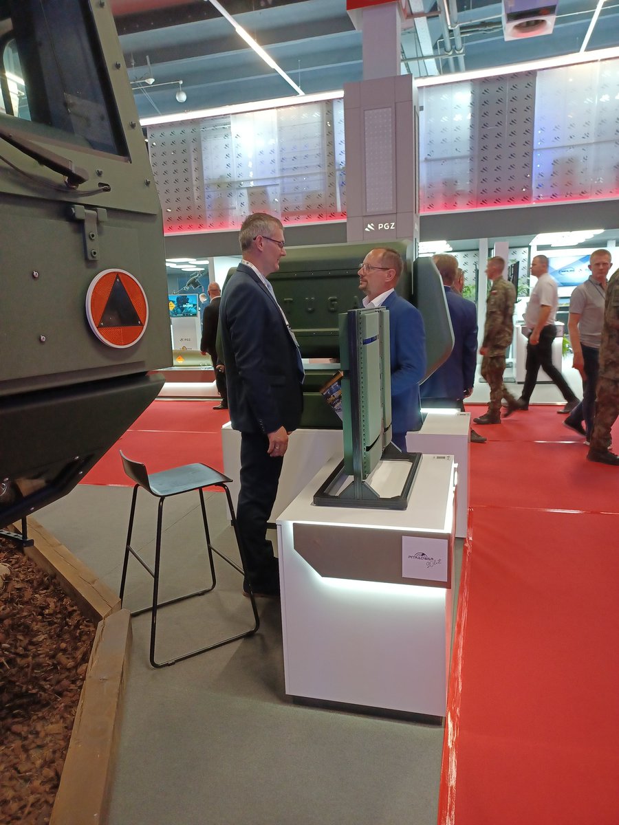 PIT-RADWAR S.A. (@pitradwar_pgz) on Twitter photo 1. dzień #MSPO24. Zapraszamy na stoisko #PITRADWAR w hali C na ekspozycji <a href="/PGZ_pl/">Polska Grupa Zbrojeniowa🇵🇱</a>.
Do zobaczenia:
- samobieżna armata 35 mm na podwoziu Jelcz
- radar TUGA
- interrogator krótkiego zasięgu IKZ-M w zestawie z MANPADS. 1. dzień #MSPO24. Zapraszamy na stoisko #PITRADWAR w hali C na ekspozycji <a href="/PGZ_pl/">Polska Grupa Zbrojeniowa🇵🇱</a>.
Do zobaczenia:
- samobieżna armata 35 mm na podwoziu Jelcz
- radar TUGA
- interrogator krótkiego zasięgu IKZ-M w zestawie z MANPADS.