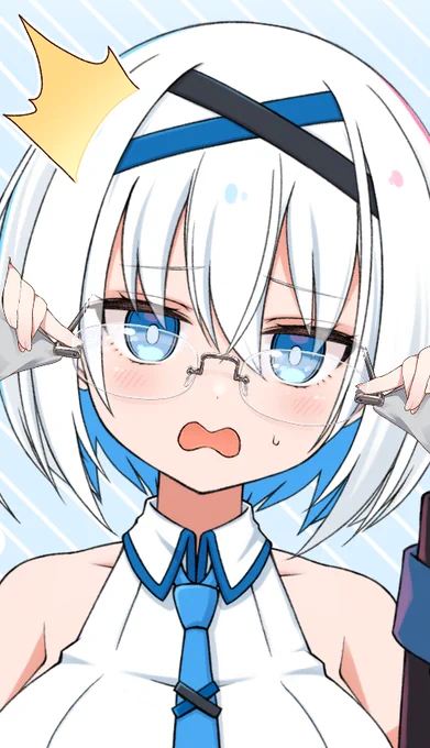 わたしも眼鏡をかければ知的キャラになれると思ったんです。。。 