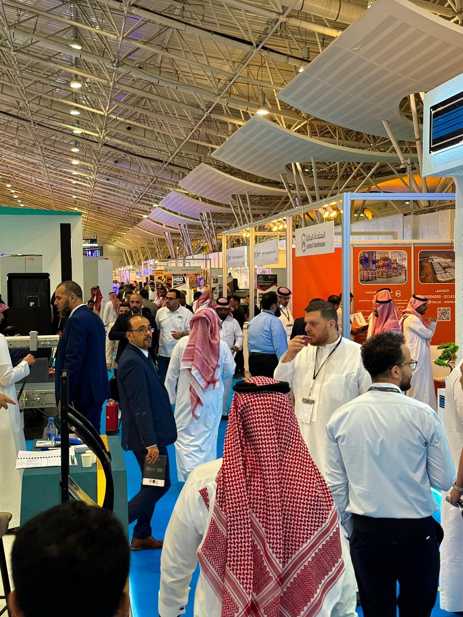 SAUDI WOOD EXPO KAPILARINI ZİYARETÇİLERİNE AÇTI!

S.Arabistan’ın En Büyük Ahşap İşçiliği Fuarı Dün İtibariyle Başladı. Çığır Açan Yeniliklerden Güçlü Ağ Kurma Fırsatlarına Kadar İhtiyacınız Olan Her Şey Bu Fuarda…