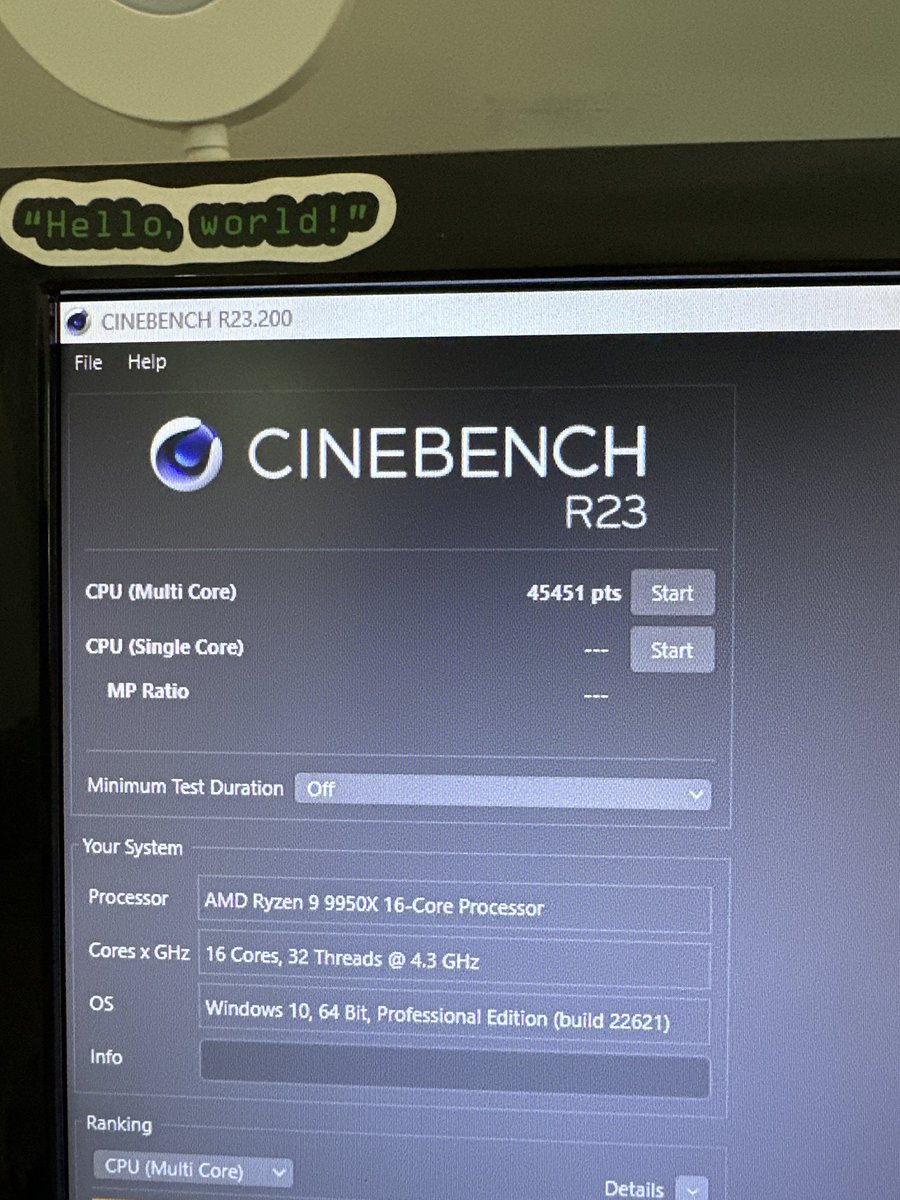 Bon, on va remplacer tous nos ryzen 7950x par des ryzen 9950x le mois prochain. C’est un gain de perf monstrueux en perspective pour nos clients MyBoxPerf. <a href="/minestrator_/">MineStrator</a> 🔥