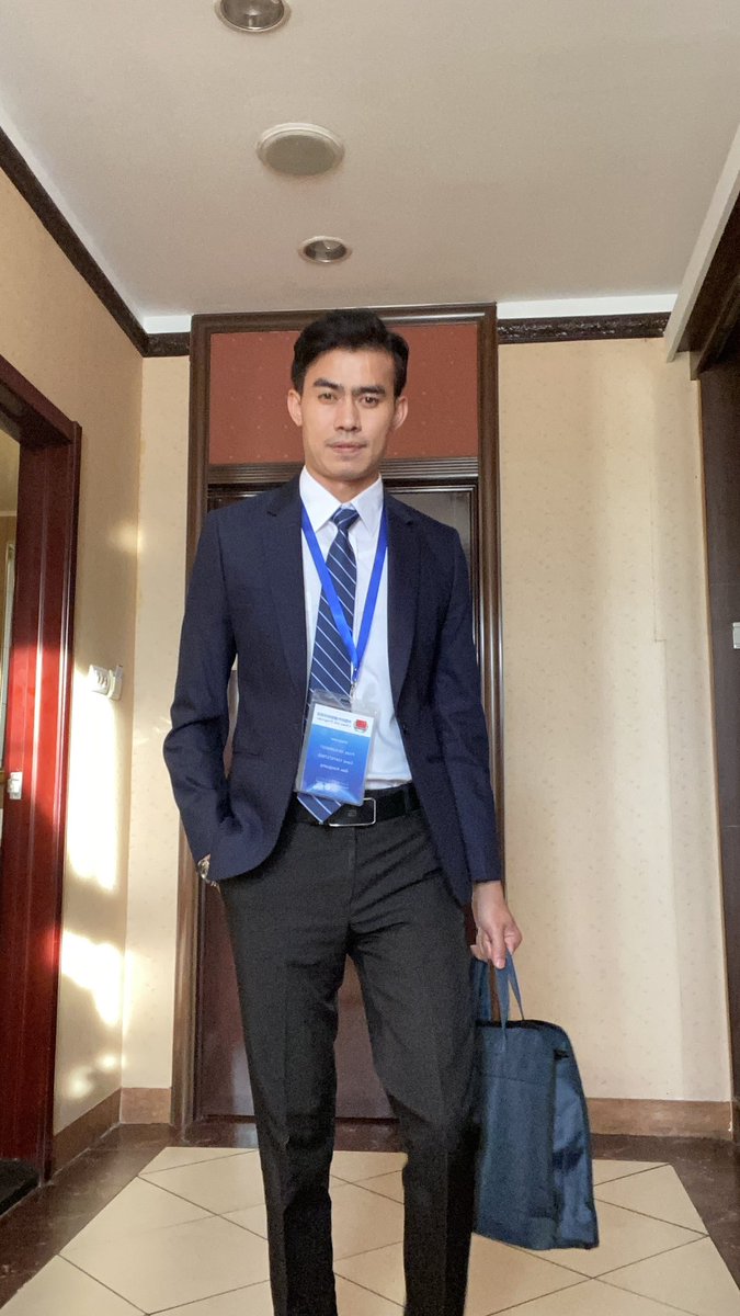 vongphet13's tweet photo. Seminar in Habin https://t.co/XUvBKAc8wM