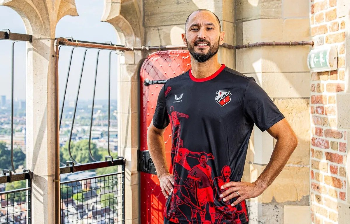 InUtrecht030's tweet image. FC Utrecht presenteert Mark van der Maarel-shirt dlvr.it/TClQcD