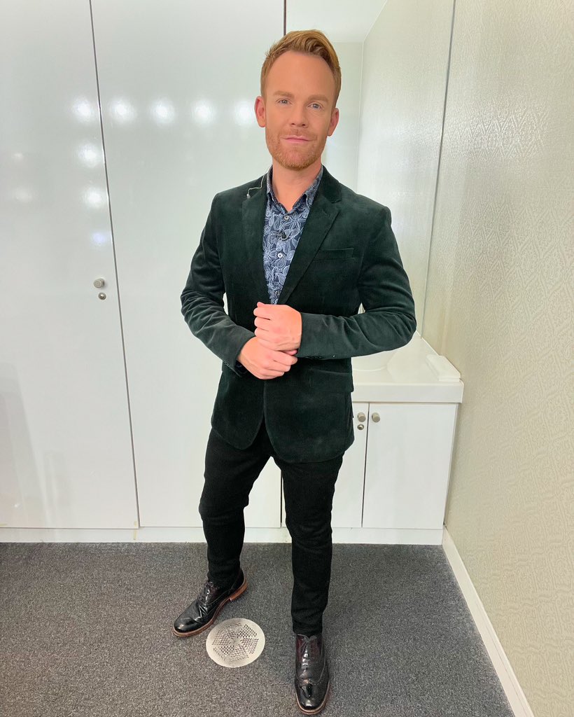 WillGowing's tweet photo. Join me on #QVCStyle today for an afternoon of autumn fashion ๐ Iโll be with you 3pm to 5pm, then again 6pm to 7pm ๐บ
Watch @qvcuk Style on Freeview 37, Sky 664, Virgin 742, Freesat 803 ๐บ
#qvc #fashion #style #willqvc #qvcuk #livetv https://t.co/Jx0fZ0HxxE