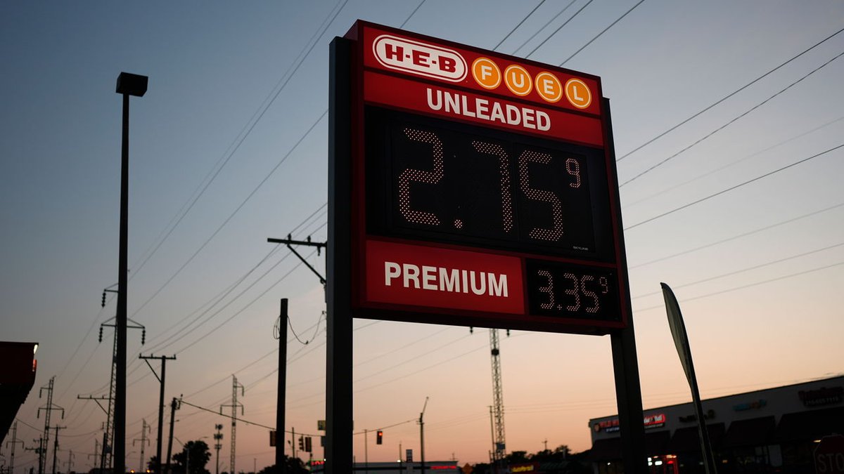 salianashwini30's tweet photo. Will interest-rate cuts turbocharge oil prices? https://t.co/s8zrIVvgR9 https://t.co/Z3GQhAk5LG