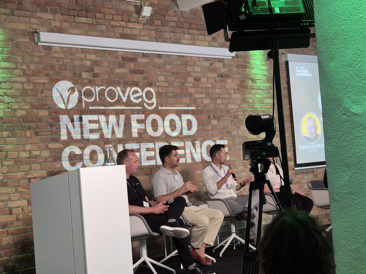mneuschaefer's tweet photo. Optimism for market growth is contrasted by recognition of challenges in Europe, the "green patadox": a desire for sustainability but also the "knee jerk reaction to ban every technology that could get us there" #newfoodconference https://t.co/cXGv7Afs0O