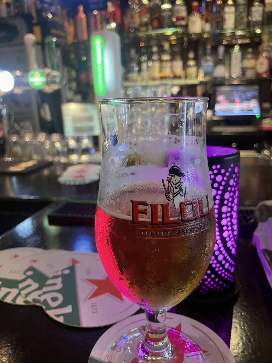 Zo maar een dinsdagavond, afscheid van de MR van de mooiste basisschool van Nederland: de Piramide in Rijswijk