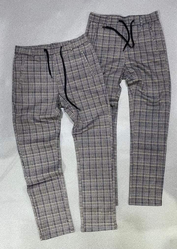 ShopUnus's tweet photo. 🚨🚨  Nouvel Arrivage  🚨🚨
Pantalon à 8.500fcfa
🛑 3 Pantalons à 23.000fcfa
🛑 Livraison Gratuite
🛑 Contact : 78 302 73 02 https://t.co/4oLeLyotHP