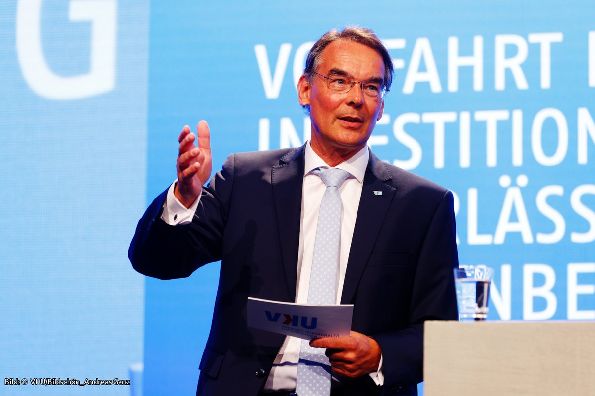 (2/2) Liebing betonte dabei: “Was die Bundesregierung diesen Herbst nicht aufs Gleis bringt, kommt in dieser Legislaturperiode auch nicht mehr - und bremst die Energiewende bis 2026 aus.” #SWK2024