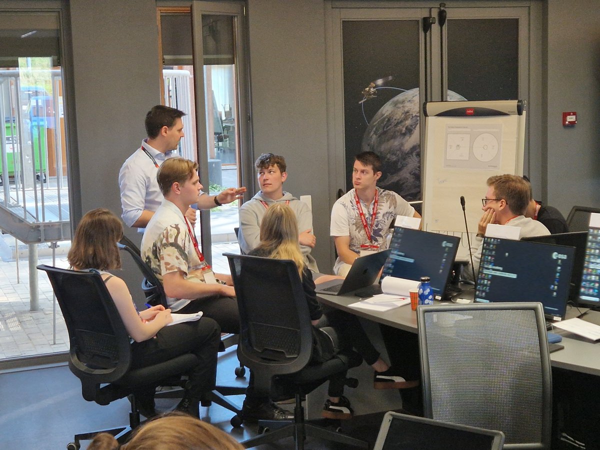 ESA Education tweet media