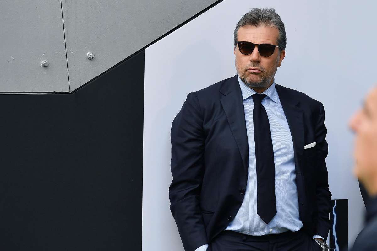 JuveLiveit's tweet photo. La Juve prenota un top assoluto per il 2025, sul piatto appena 15 milioni! https://t.co/g9PFjGRJHd https://t.co/ddpruRxNQi