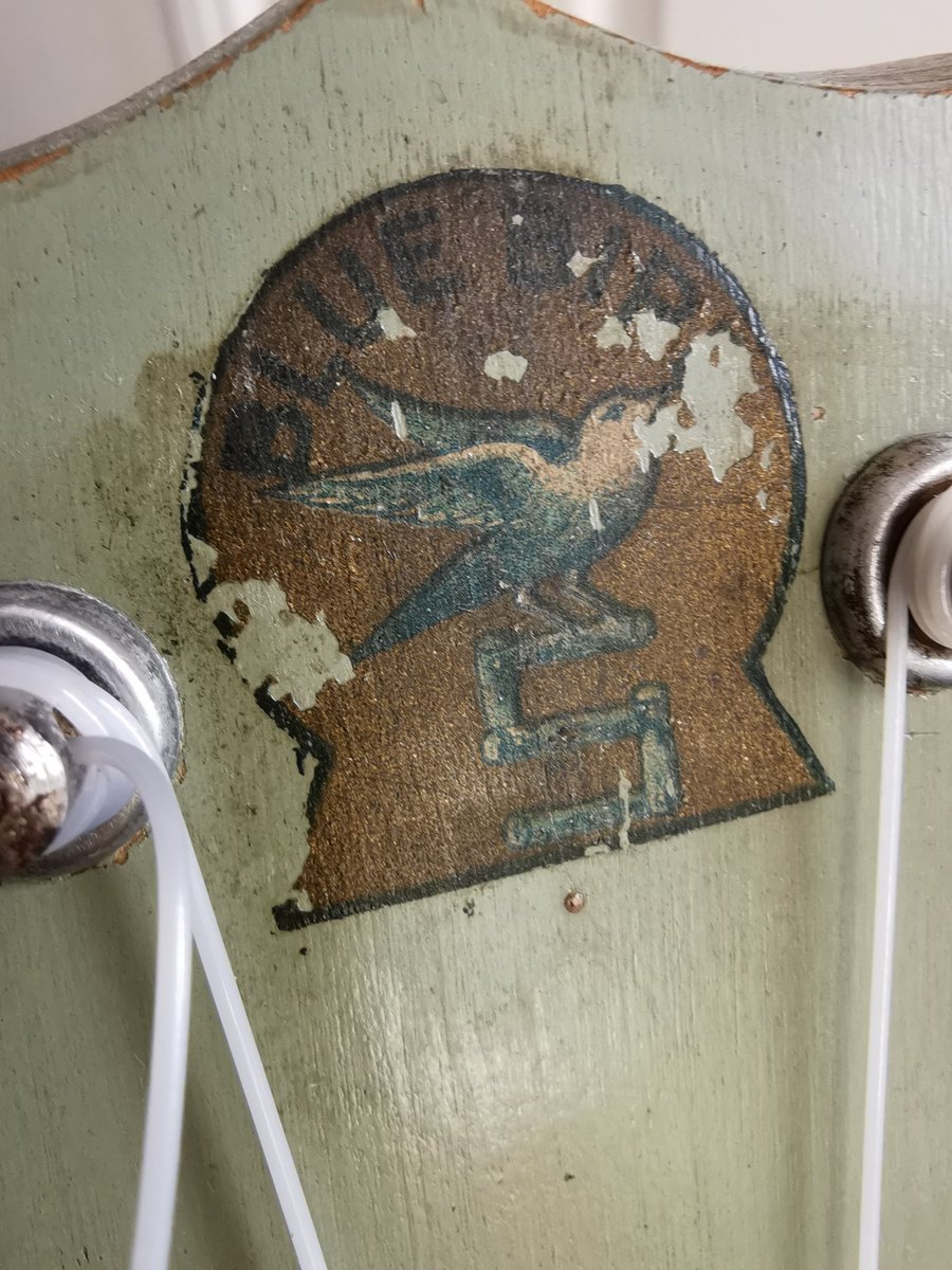 uke_restoration's tweet photo. Recently completed this vintage uke. Probably 1920s made by regal or a similar maker in USA. Let me know if you have seen one before. https://t.co/ljlh5A1oLX
