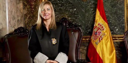 El CGPJ acaba con una doble anomalía histórica. Tras los más de 5 años de bloqueo, y con la elección de los nuevos vocales, por primera vez en la historia, una magistrada será presidenta de este órgano y del Supremo. La sabadellenca Isabel Perelló presidirá la cúpula judicial.