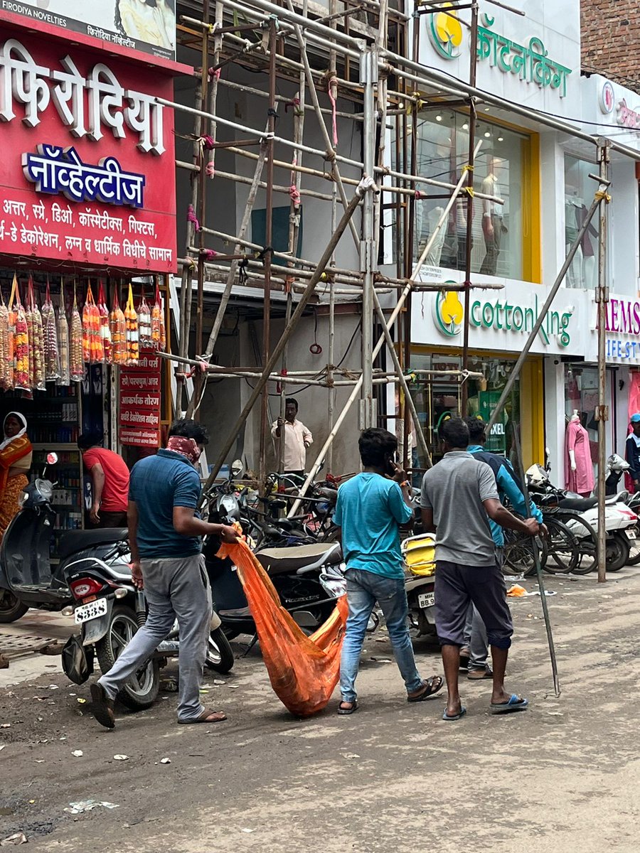 AmcNagar's tweet image. #IndiavsGarbage #majhivasundhara #RacetoZero #SwachhBharatMaharashtraMissionUrban  #SwachhSurvekshan2024 #SwachhBharatUrban
#MaharashtraDGIPR #AMC #amccommissioner
#SwachhSurvekshan2024 #SwachhSurvekshan2024_Ahmednagar #majhivasundharaabhiyan5 #MajhiVasundhara5