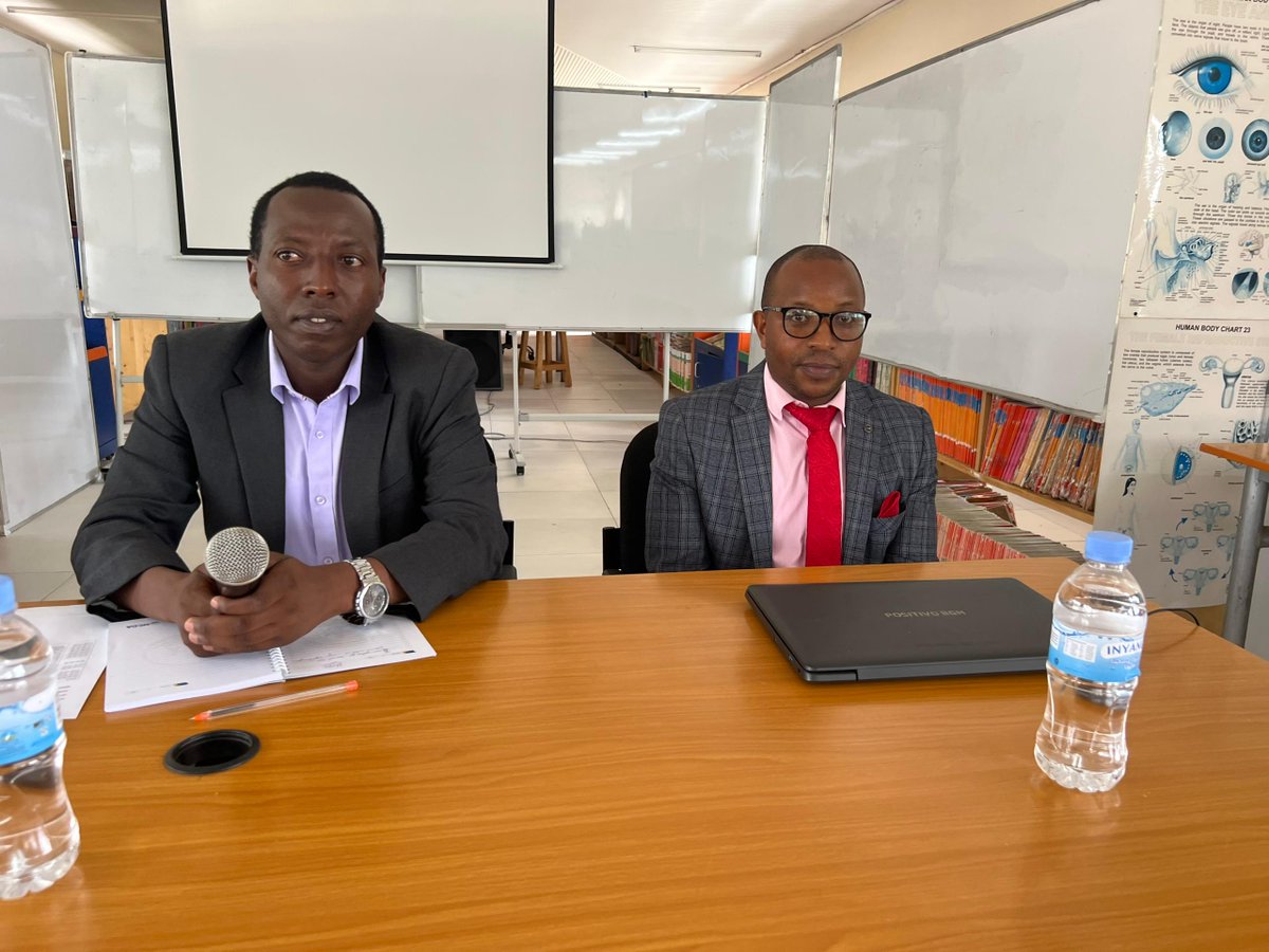 MusanzeDistrict's tweet photo. Atangiza uyu mwiherero V/M yashimiye abawuteguye ko uje mugihe cyiza twitegura itangira ry'Amashuri , yabasabye gukorera hamwe, umwe yigira ku wundi kugira ngo imitsindire irusheho kuba myiza. Witabiriwe na ba ESs b'Imirenge , SEIs , Inzego z'Umutekano n'Umukozi wa @NESA_Rwanda. https://t.co/7JeB3UtEsg