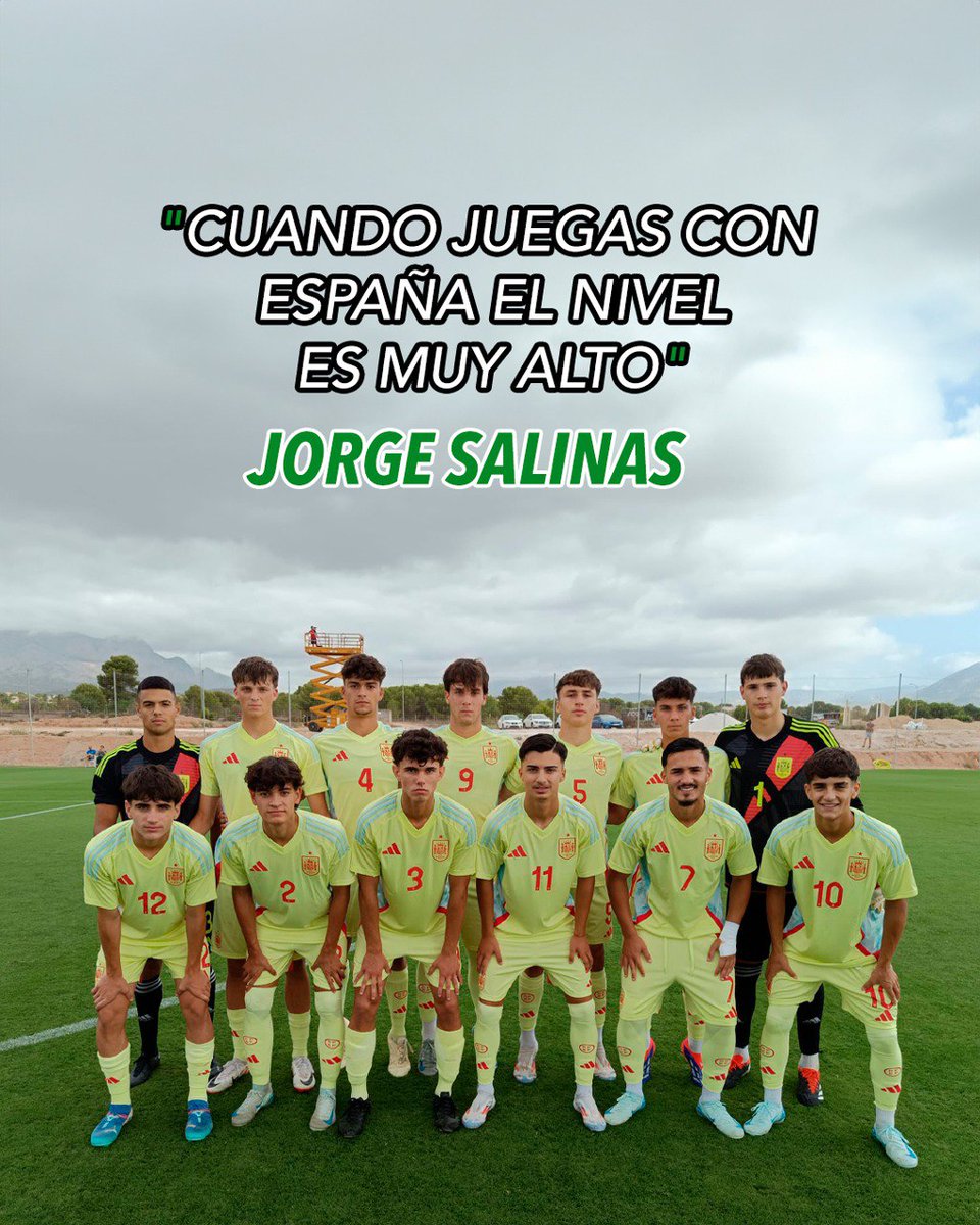 Cantera | Real Racing Club (@racingcantera) on Twitter photo 🇪🇸 <a href="/JSaliinass/">Jorge Salinas</a> y su experiencia con la <a href="/SEFutbol/">Selección Española Masculina de Fútbol</a> Sub-18 en Alfaz del Pí.
🗣️ “Cuando juegas con España el nivel es muy alto”.
#CanteraRRC 💚🤍 🇪🇸 <a href="/JSaliinass/">Jorge Salinas</a> y su experiencia con la <a href="/SEFutbol/">Selección Española Masculina de Fútbol</a> Sub-18 en Alfaz del Pí.
🗣️ “Cuando juegas con España el nivel es muy alto”.
#CanteraRRC 💚🤍