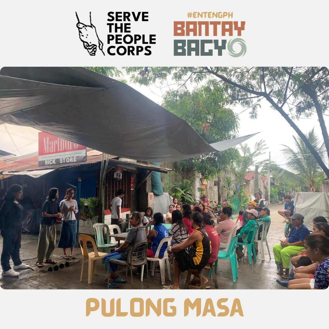 STPCorps_'s tweet photo. TINGNAN: Nagsagawa ng pulong masa at relief packs distribution ang Southern Tagalog Serve the People Corps sa Kasiglahan Village, Brgy. San Jose, Montalban, Rizal, kasama ang BAYAN MUNA at UPD USC;

[1/4]

#DisasterJusticeNow
#EntengPH https://t.co/W9JWmcf8NF