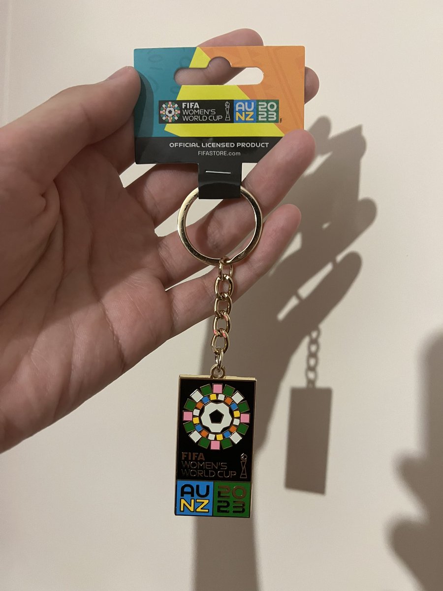 kevantan_11's tweet image. Here are the FIFA Women’s World Cup 2023 merch that I got from the FIFA Store and other stores.

#FIFAWWC #FIFAWWC2023 #WWc #FIFA #BeyondGreatness #fifawomensworldcup #WomensFootball #football #AUNZ23 #tazuni #mascot #fifastore #mascotplush #headwear #tazuniplush #scarf #keyring