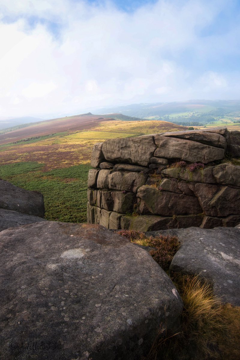 abdalla8338's tweet image. Looking across to Over Owler Tor and beyond from Higger Tor.

#HoggerTorRocks #HiggerTor #Peakdistrict